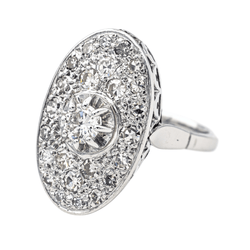 Bague Marquise en or blanc, platine et diamants - Castafiore
