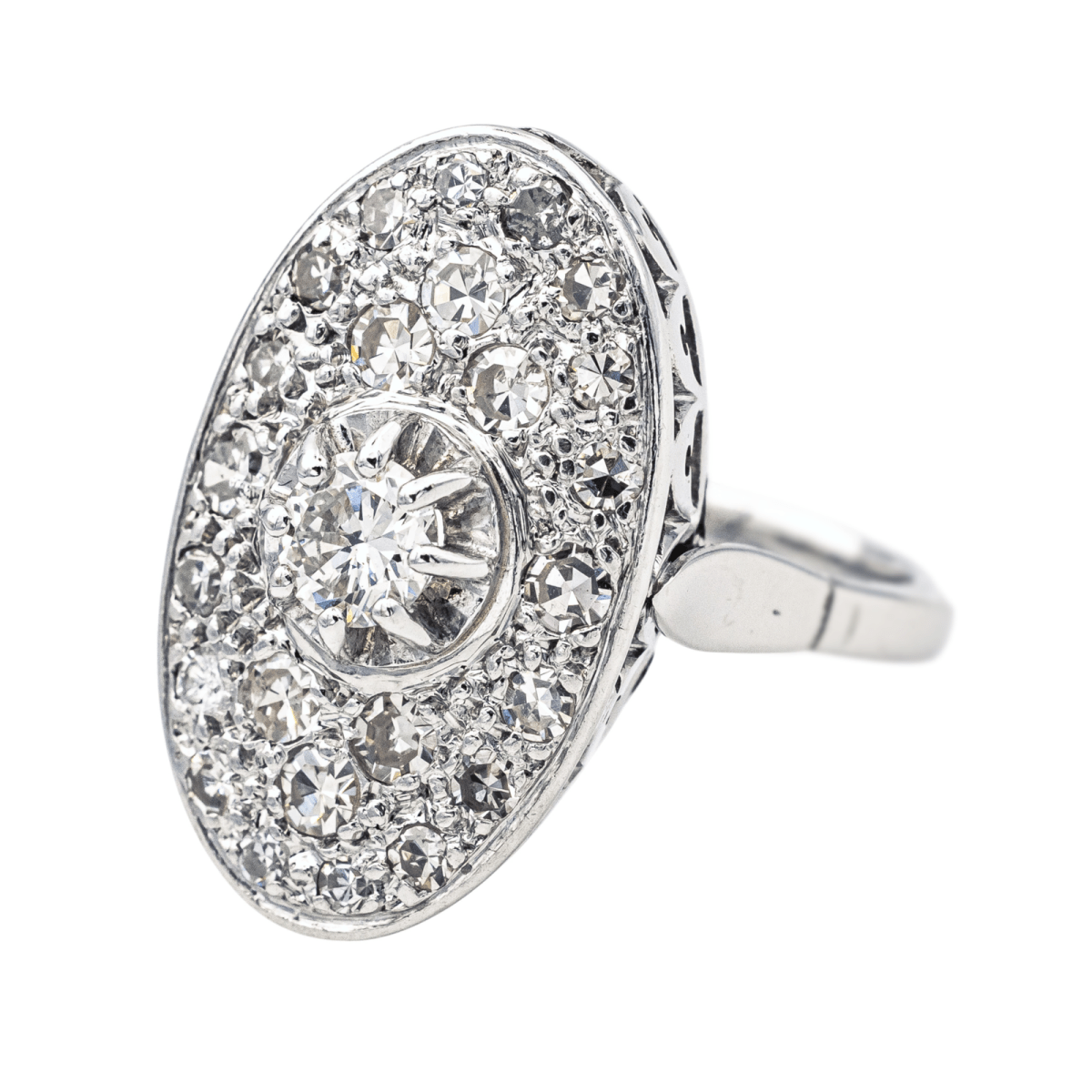Bague Marquise en or blanc, platine et diamants - Castafiore