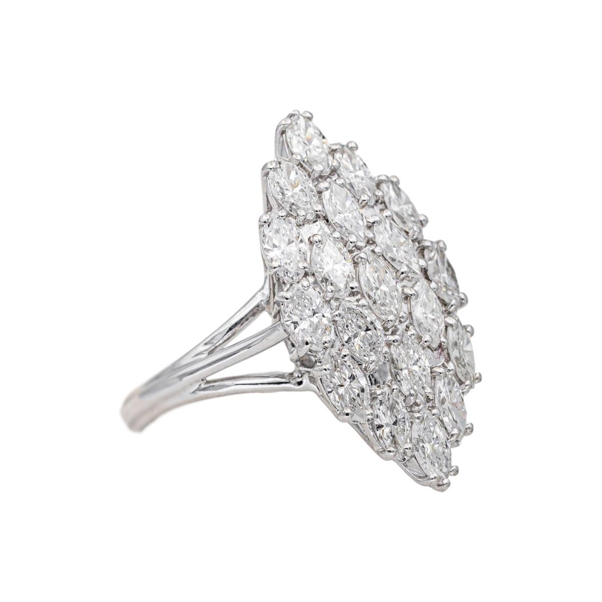 Bague Marquise en or blanc, platine et diamants - Castafiore