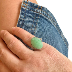 Bague Marquise en or blanc, platine, jade et diamants - Castafiore