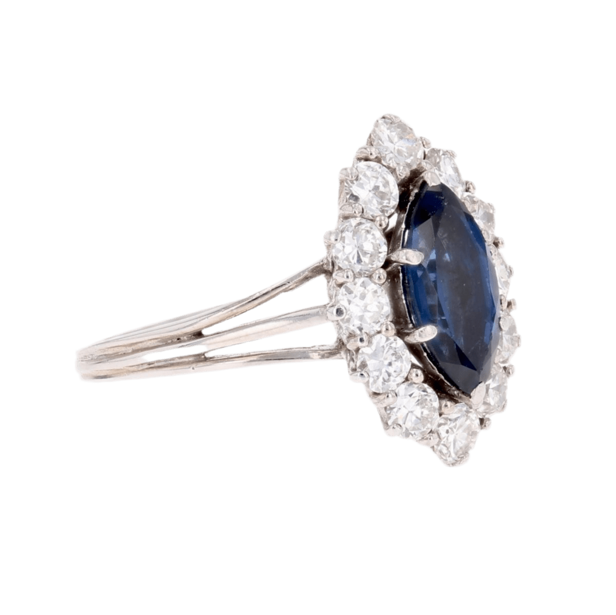 Bague Marquise en or blanc, saphir et diamants - Castafiore