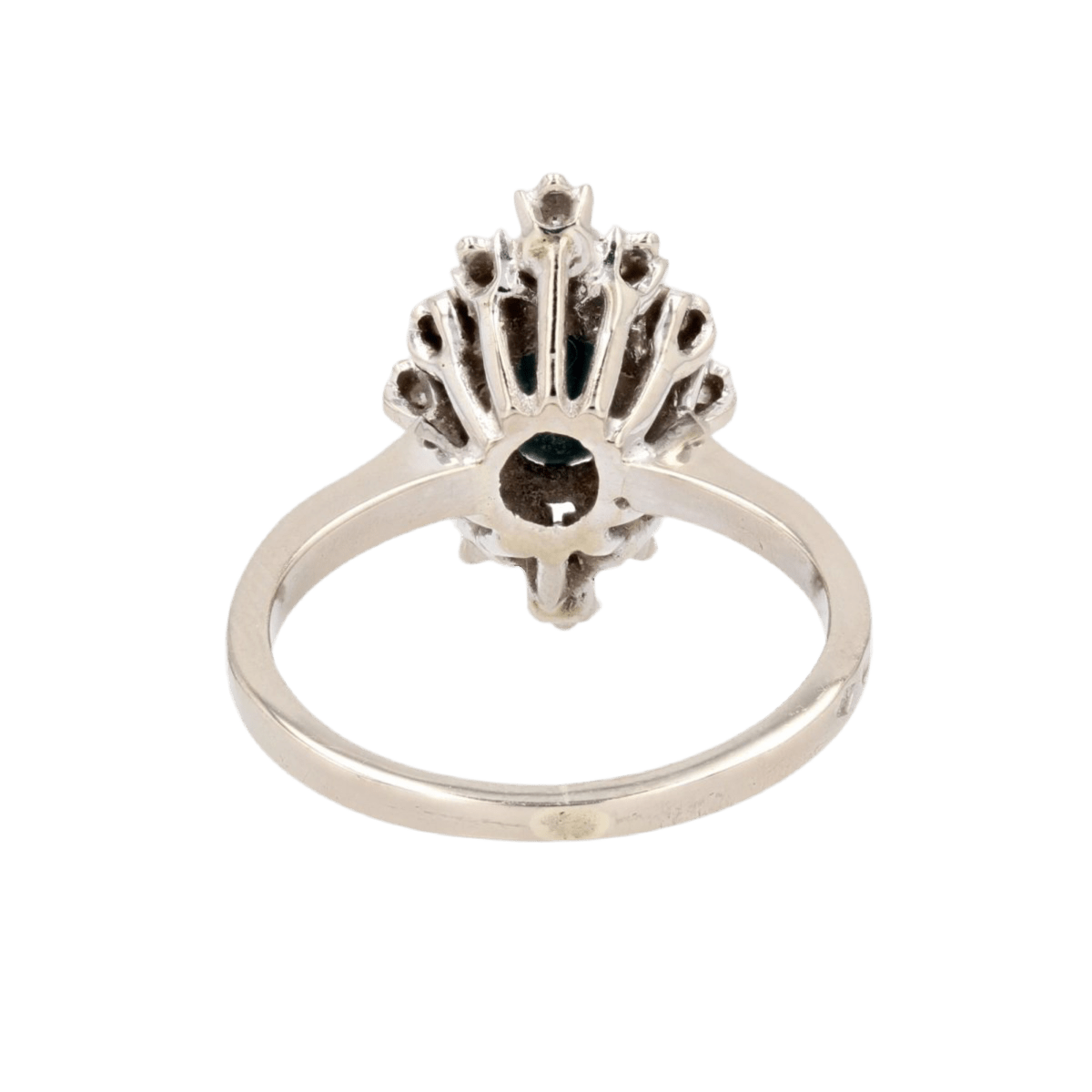 Bague Marquise en or blanc, saphir et et diamants - Castafiore