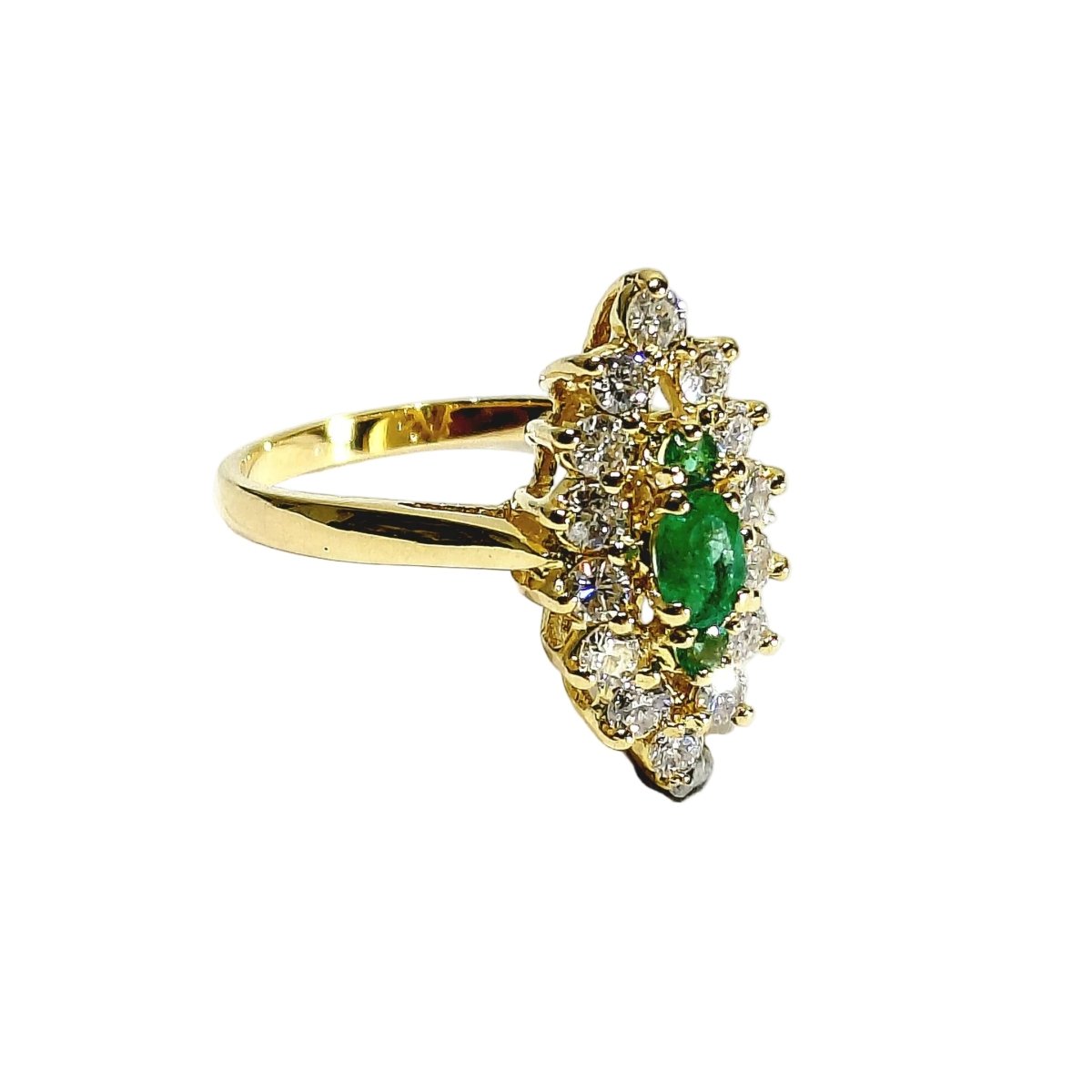Bague Marquise en or jaune, émeraudes et diamants - Castafiore
