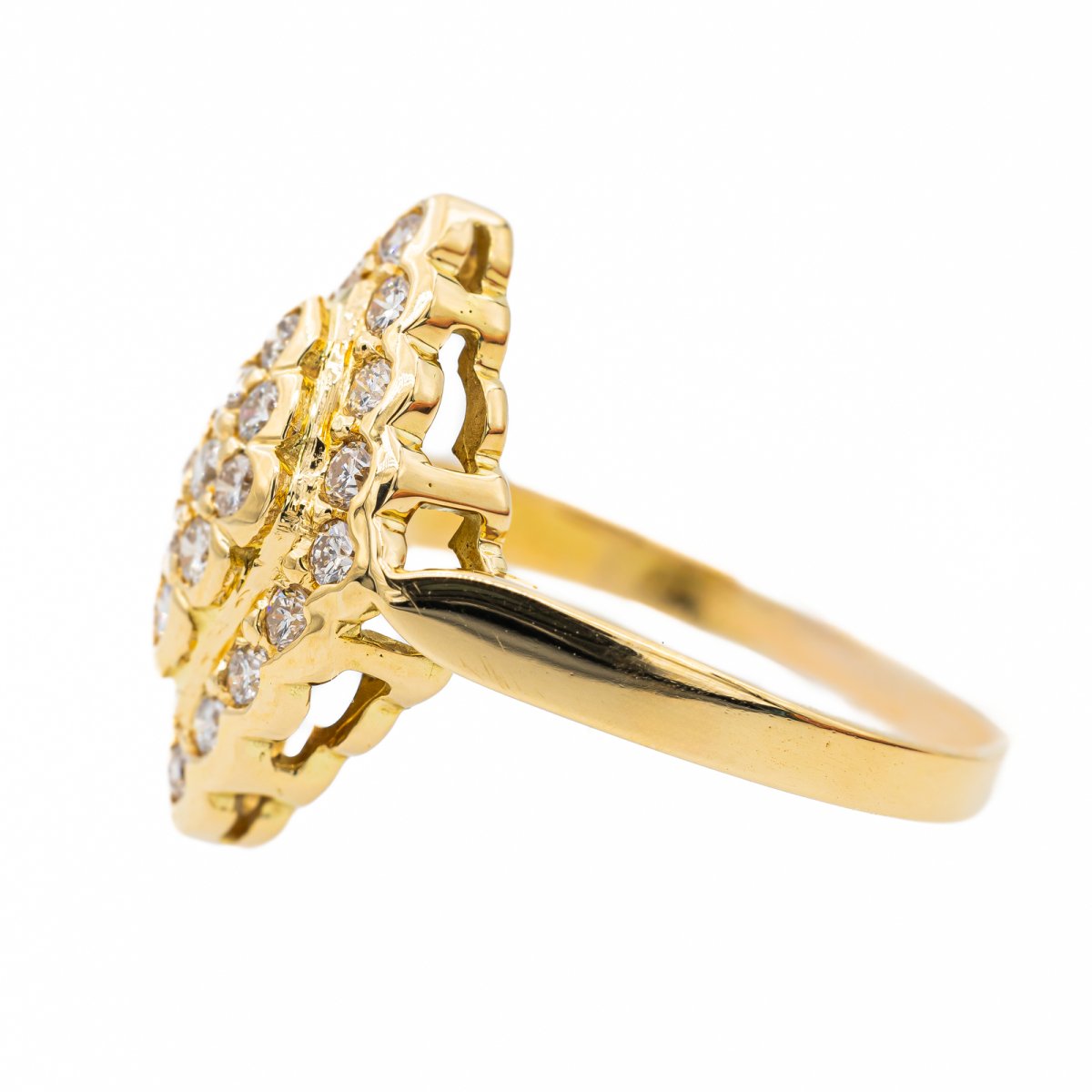 Bague Marquise en or jaune et diamant - Castafiore