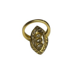 Bague Marquise en or jaune et diamants - Castafiore