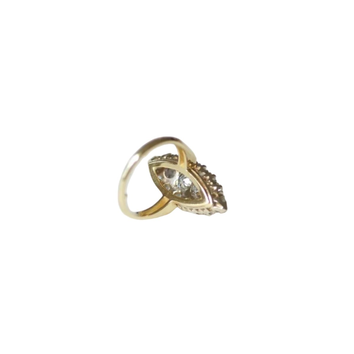 Bague Marquise en or jaune et diamants - Castafiore