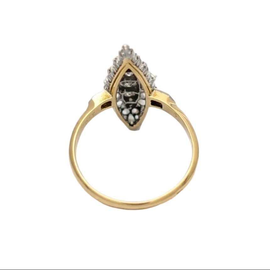 Bague Marquise en or jaune et diamants - Castafiore