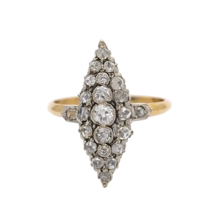 Bague Marquise en or jaune et diamants - Castafiore