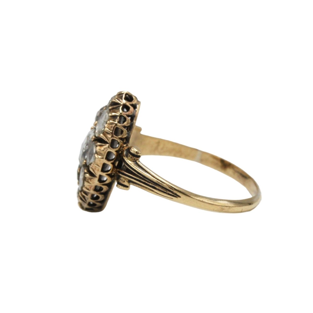 Bague Marquise en or jaune et diamants - Castafiore