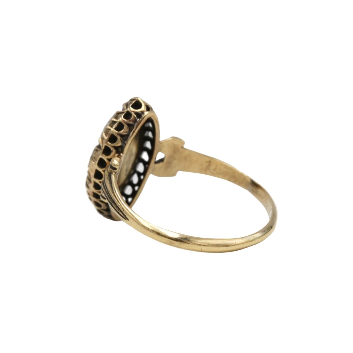 Bague Marquise en or jaune et diamants - Castafiore