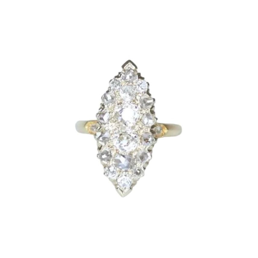 Bague Marquise en or jaune et diamants - Castafiore
