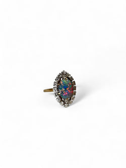 Bague Marquise en or jaune, platine, opale et diamants - Castafiore