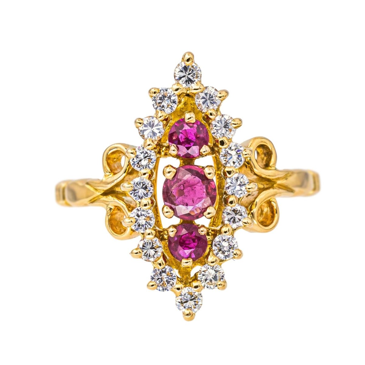 Bague Marquise en or jaune, rubis et diamants - Castafiore