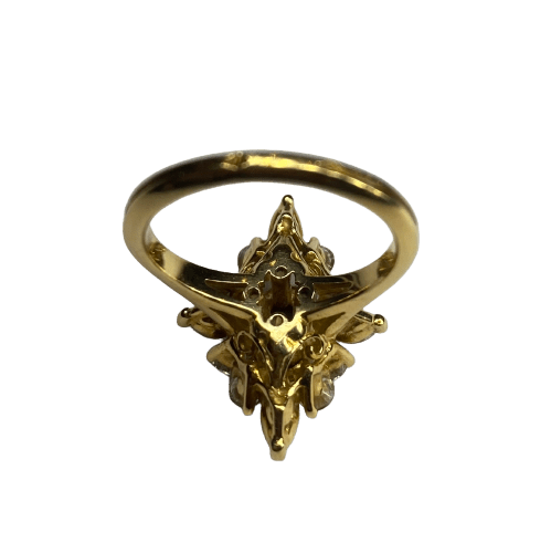 Bague Marquise en or jaune, rubis et diamants - Castafiore