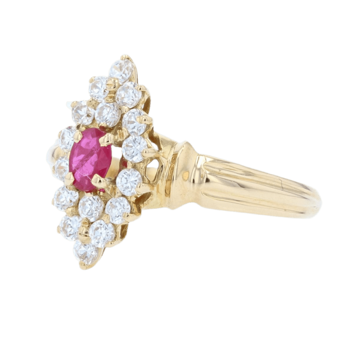 Bague Marquise en or jaune, rubis et diamants - Castafiore