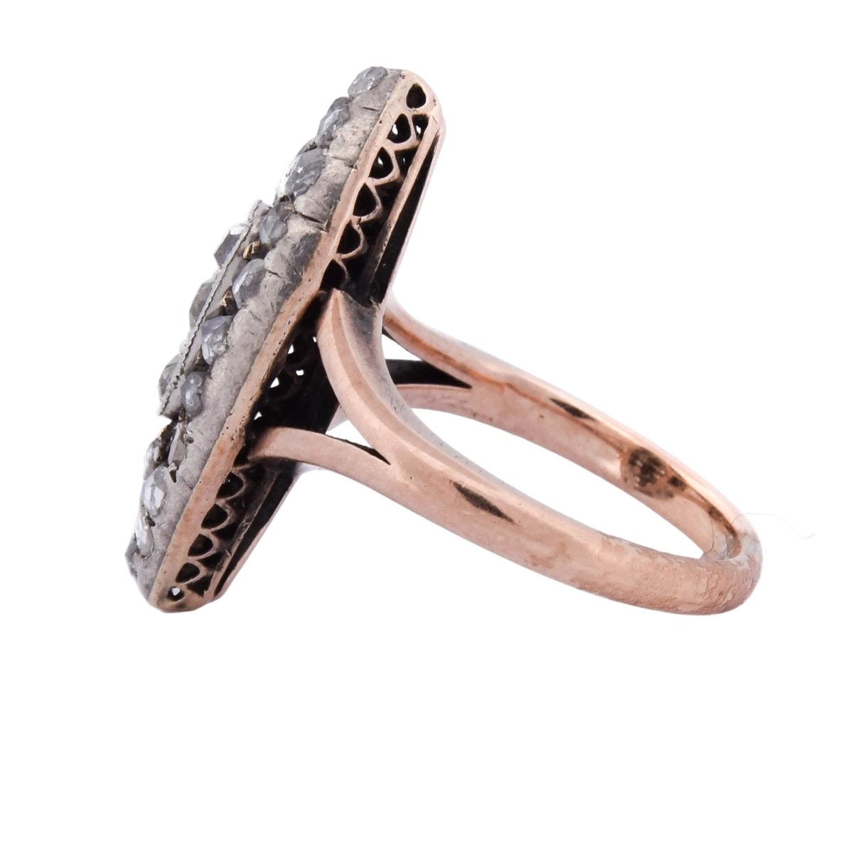 Bague Marquise en or rose, argent et diamants - Castafiore