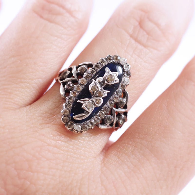 Bague Marquise en or rose, argent et pierres de Rhin - Castafiore