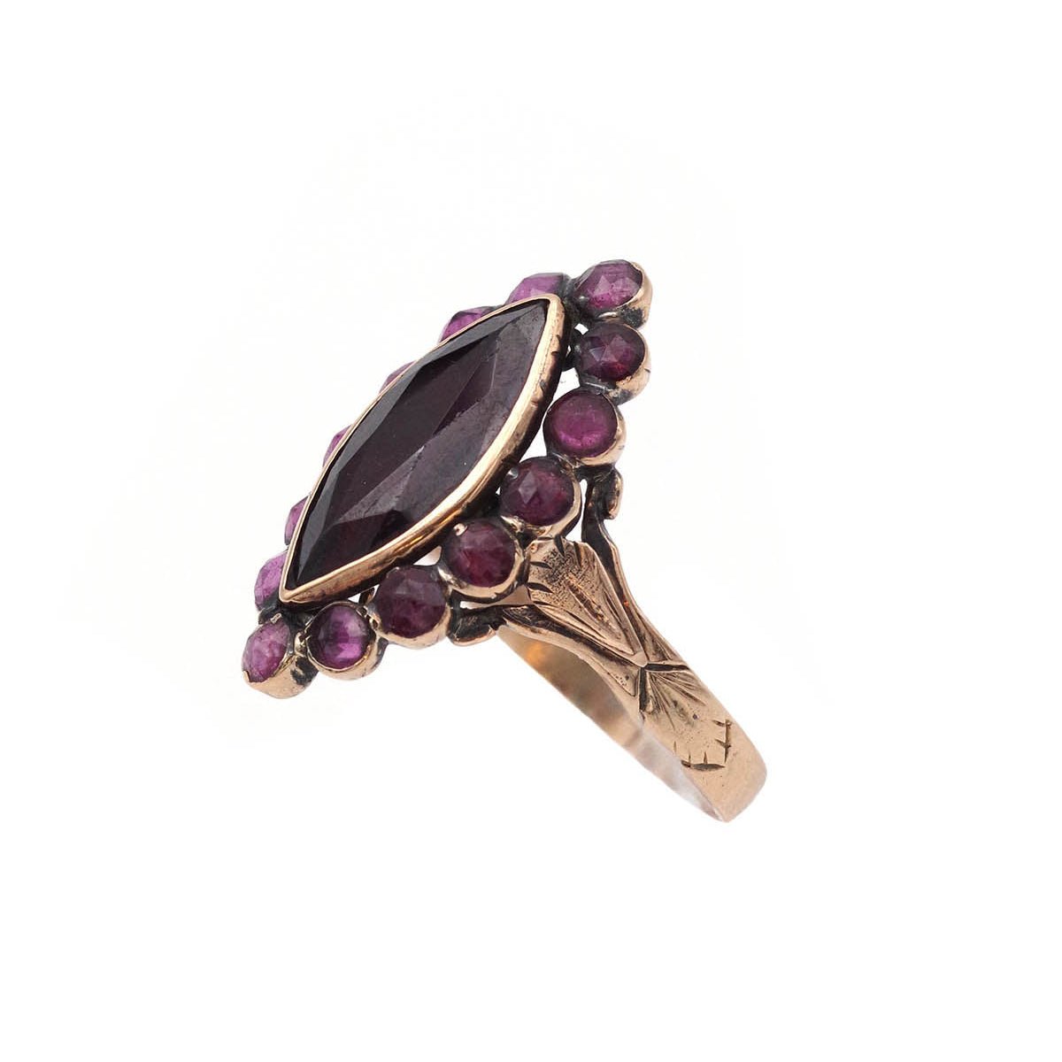 Bague Marquise en or rose et grenats - Castafiore