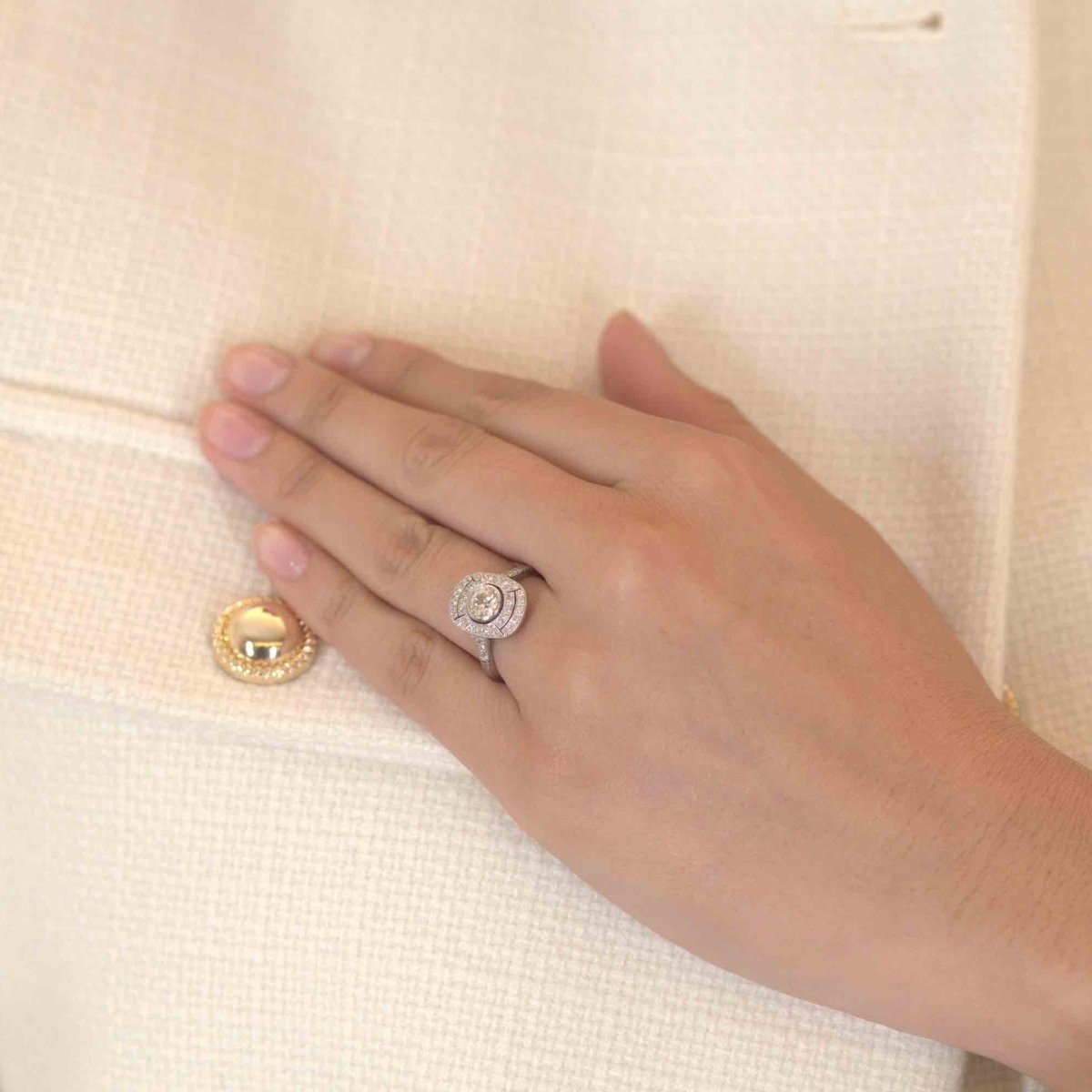 Bague Marquise en platine et diamants - Castafiore