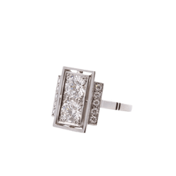 Bague Marquise en platine et diamants - Castafiore