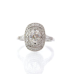 Bague Marquise en platine et diamants - Castafiore