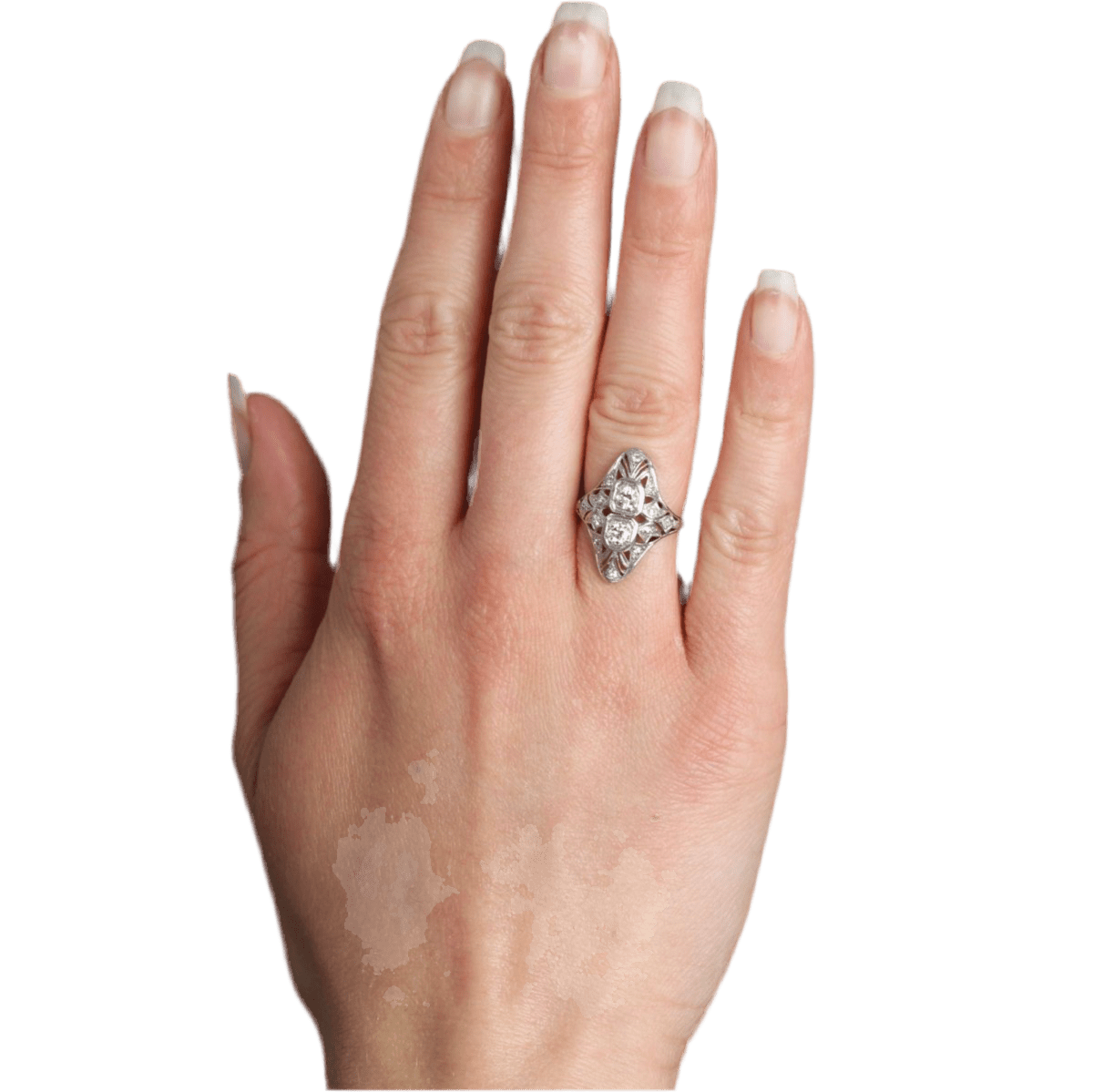 Bague Marquise en platine et diamants - Castafiore