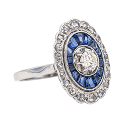 Bague Marquise en platine, saphir et diamants - Castafiore
