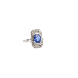Bague Marquise en platine, saphir et diamants - Castafiore