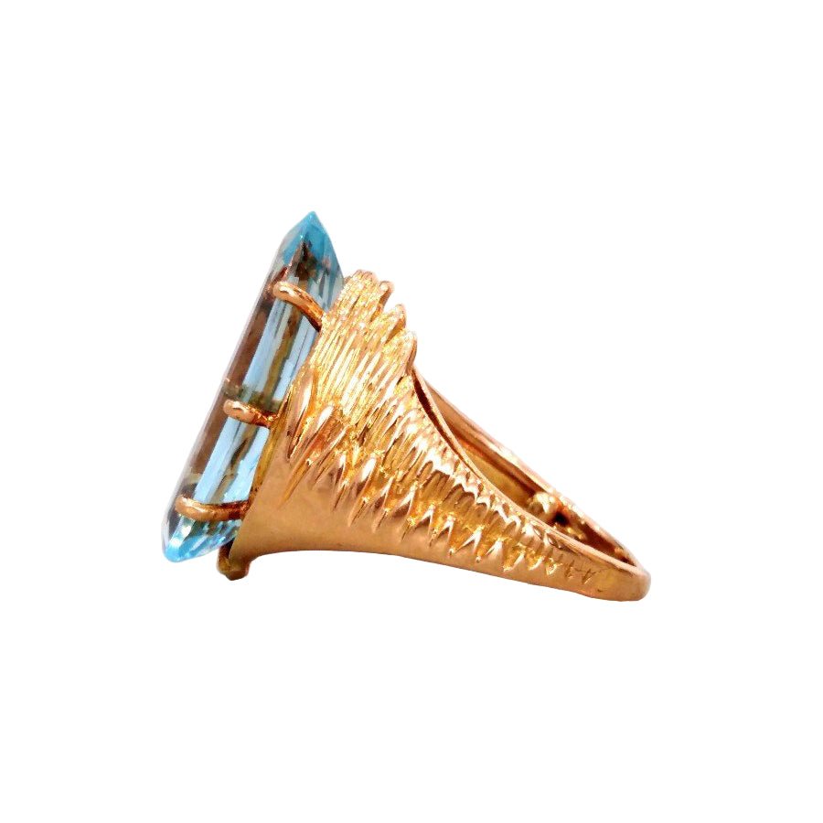 Bague Marquise end or jaune, et aigue - marine - Castafiore