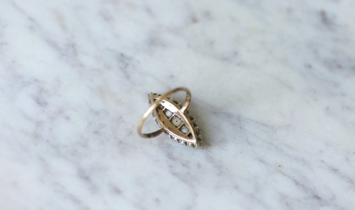 Bague marquise perles et diamants - Castafiore