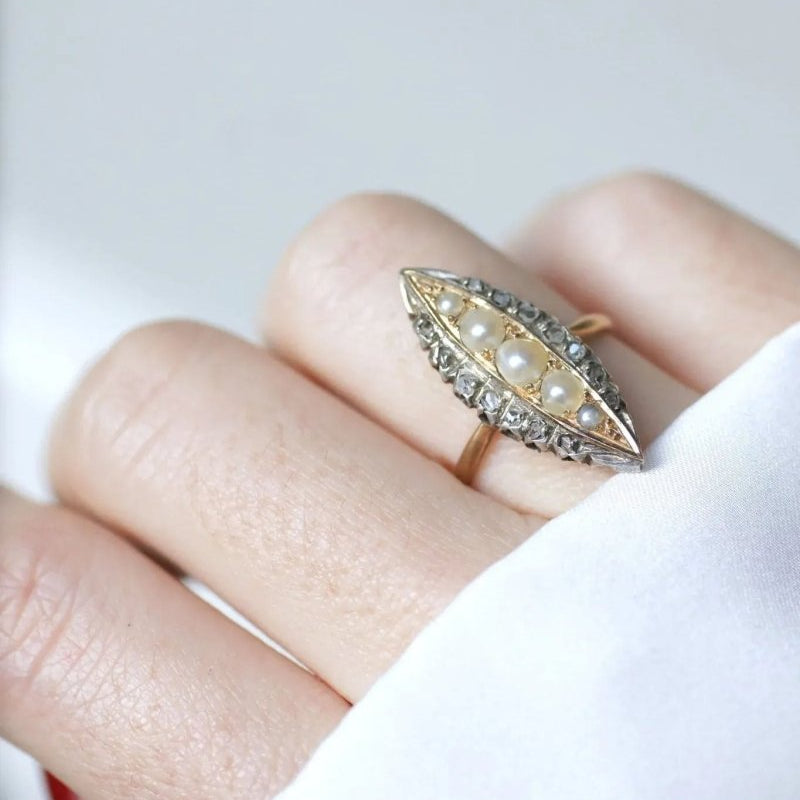 Bague marquise perles et diamants - Castafiore