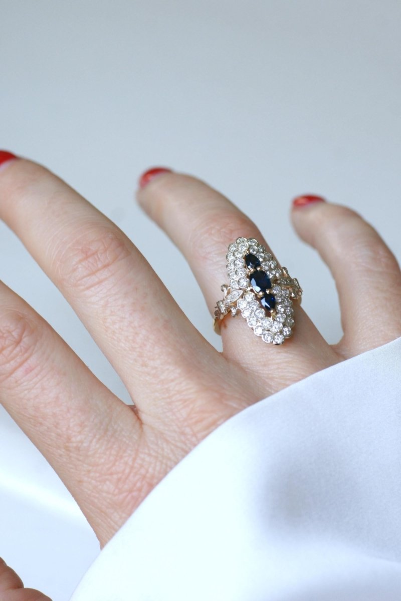 Bague Marquise Saphirs et Diamants Or Jaune - Castafiore