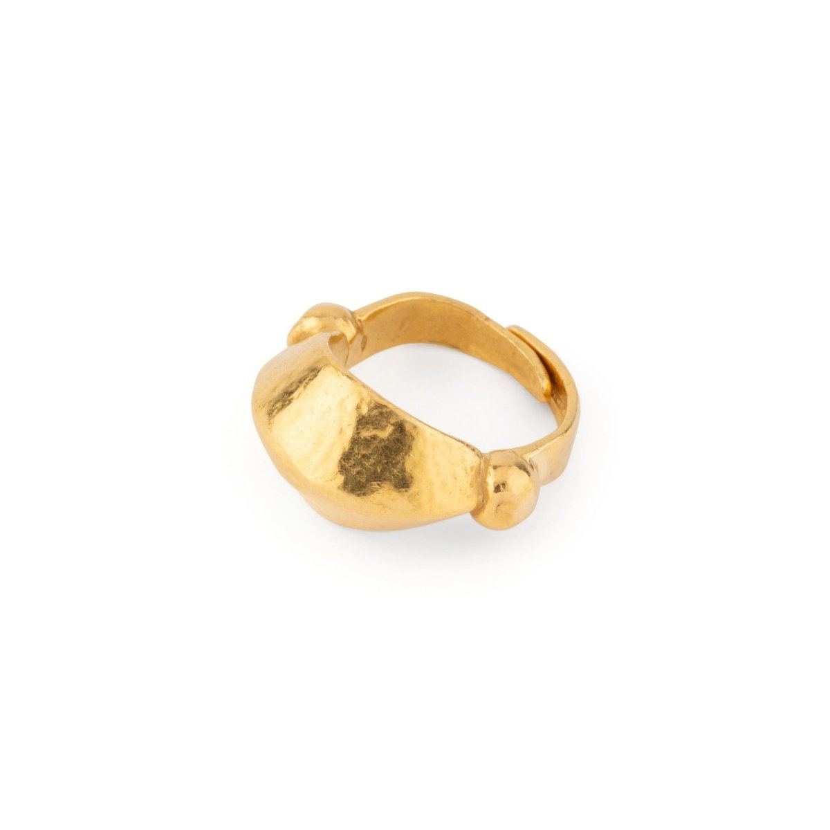 Bague martelé bombée du créateur Lalaounis - Castafiore