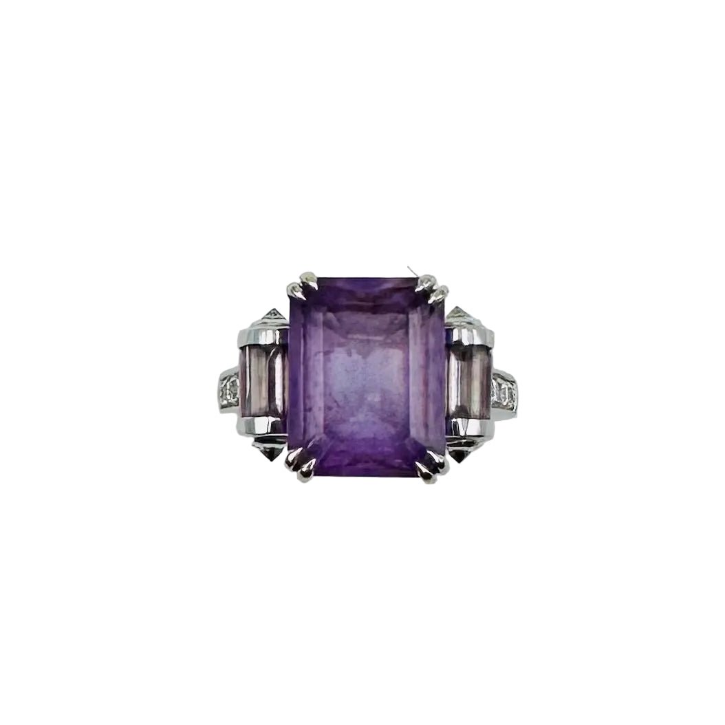 Bague MAUBOUSSIN "Couleur Baiser" en or blanc, améthystes et diamants - Castafiore