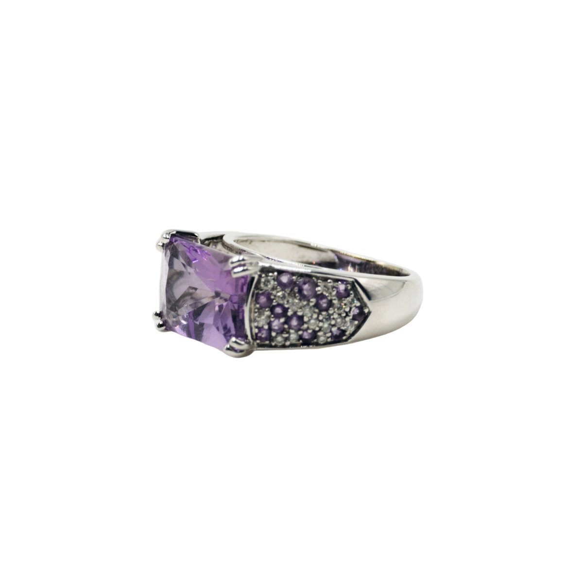 Bague MAUBOUSSIN "Ma princesse d'amour" en or blanc, améthyste et diamants - Castafiore