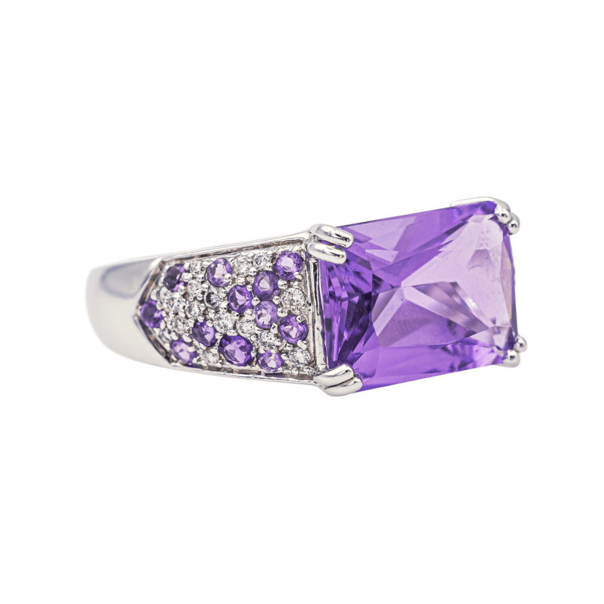 Bague MAUBOUSSIN "Ma Princesse d'amour" en or blanc et améthyste - Castafiore