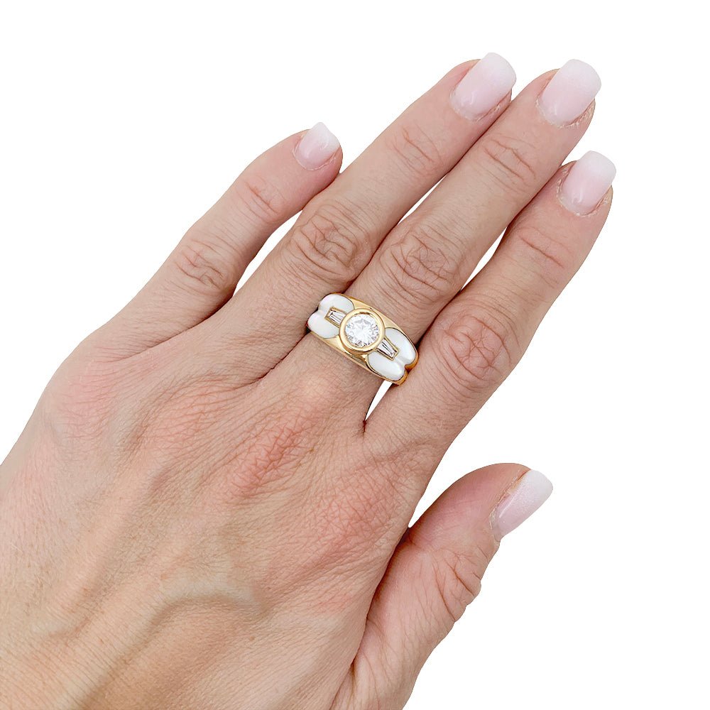 Bague MAUBOUSSIN "Nadia" or jaune, nacre et diamant - Castafiore