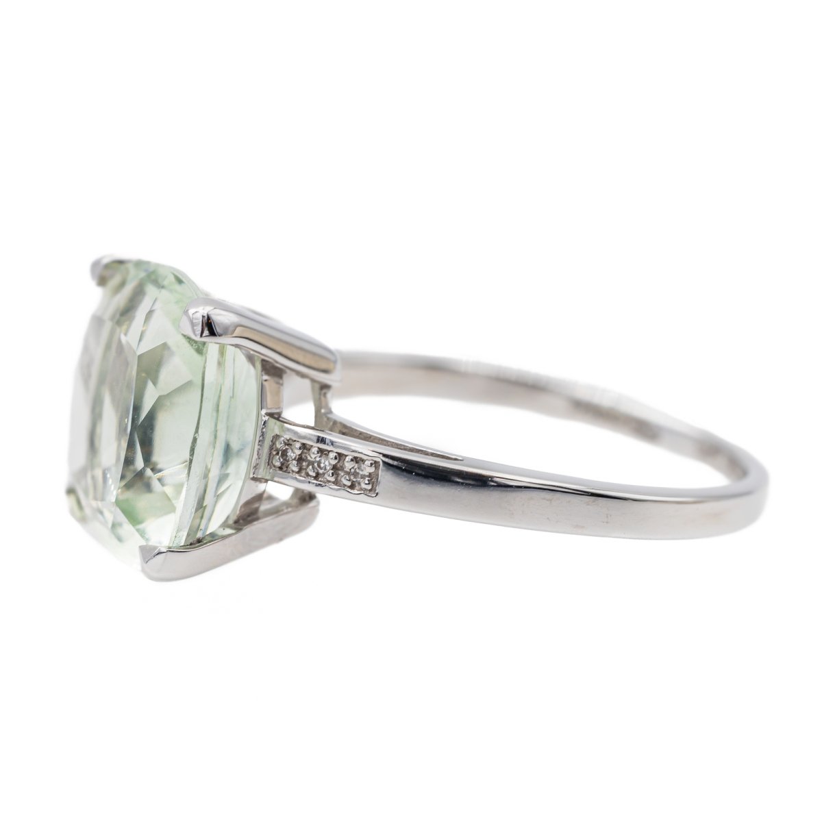 Bague MAUBOUSSIN "Petit visage d'Amour " en or blanc, prasiolite et diamants - Castafiore