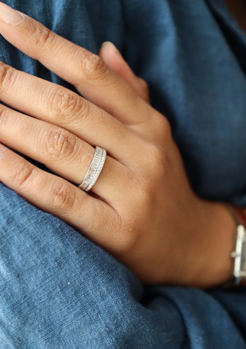 Bague MESSIKA, "Liz" en or blanc et diamants - Castafiore