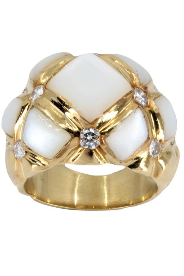 BAGUE MODERNE NACRE ET DIAMANTS - Castafiore