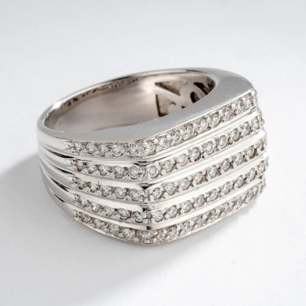 Bague moderne rectangulaire en or gris et diamants - Castafiore