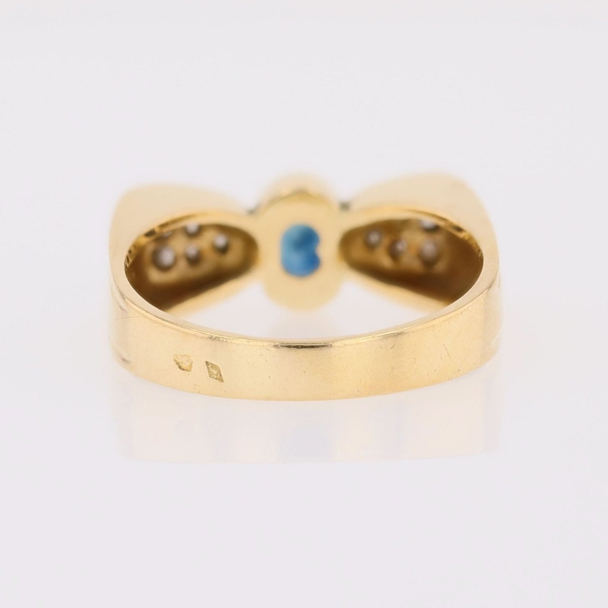 Bague nœud en or jaune saphir et diamants - Castafiore