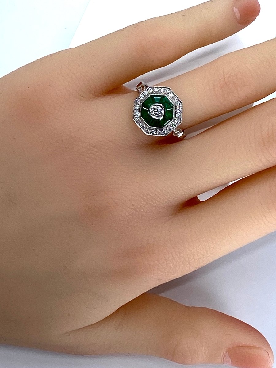 Bague octogonale en or 18 carats en émeraudes et diamants - Castafiore