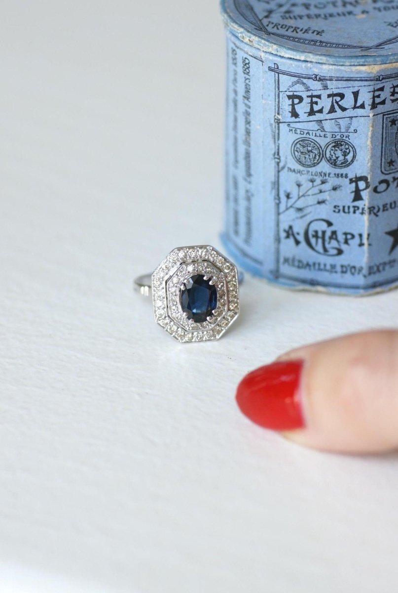 Bague Octogonale Saphir et Diamants Style Art Déco - Castafiore