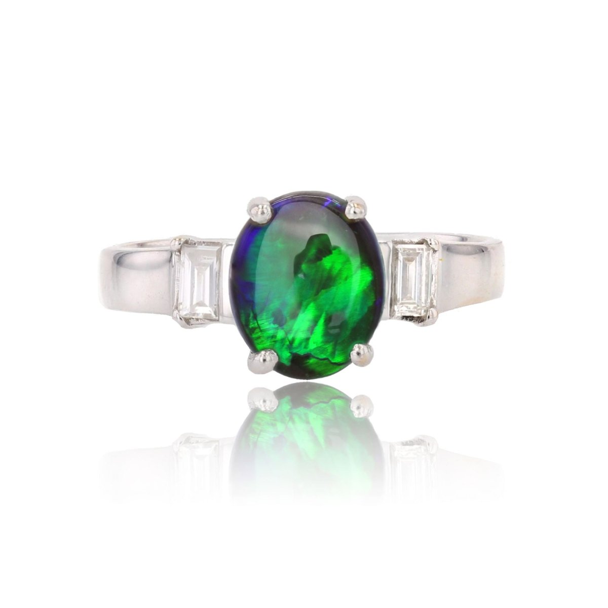 Bague OPAL Noire et diamants en or blanc - Castafiore