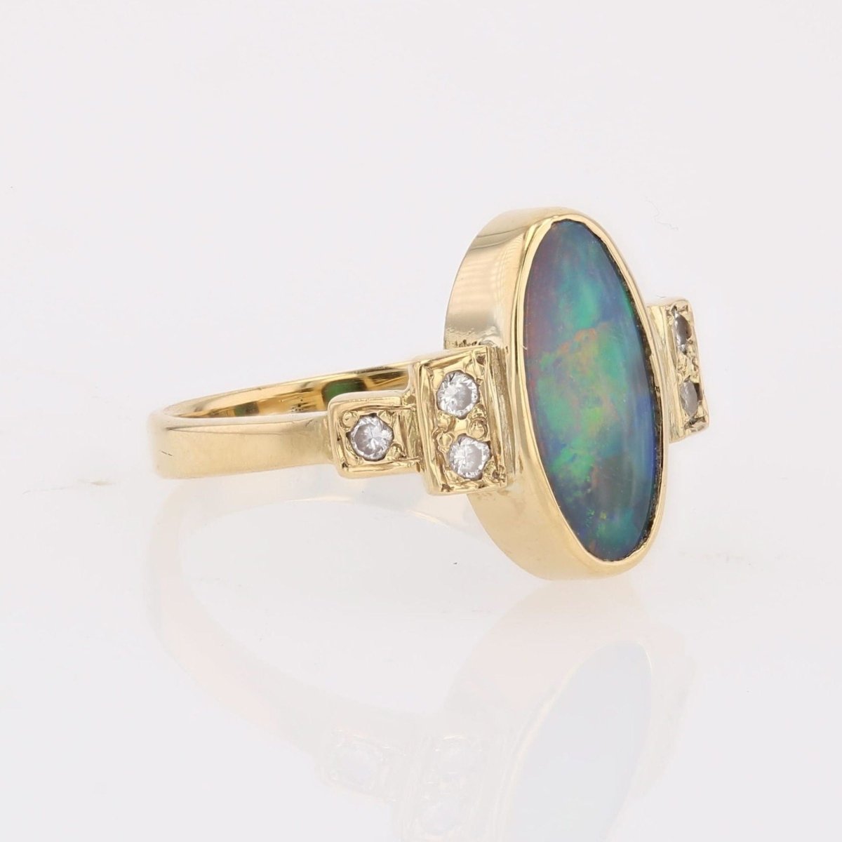 Bague opale et diamants or jaune - Castafiore