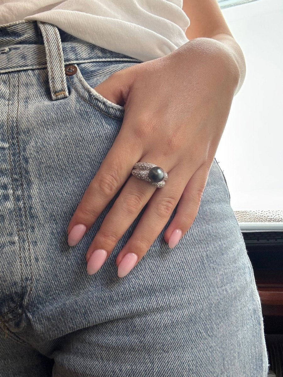 Bague or blanc 750 diamants environ 3 carats et perle de tahiti - Castafiore