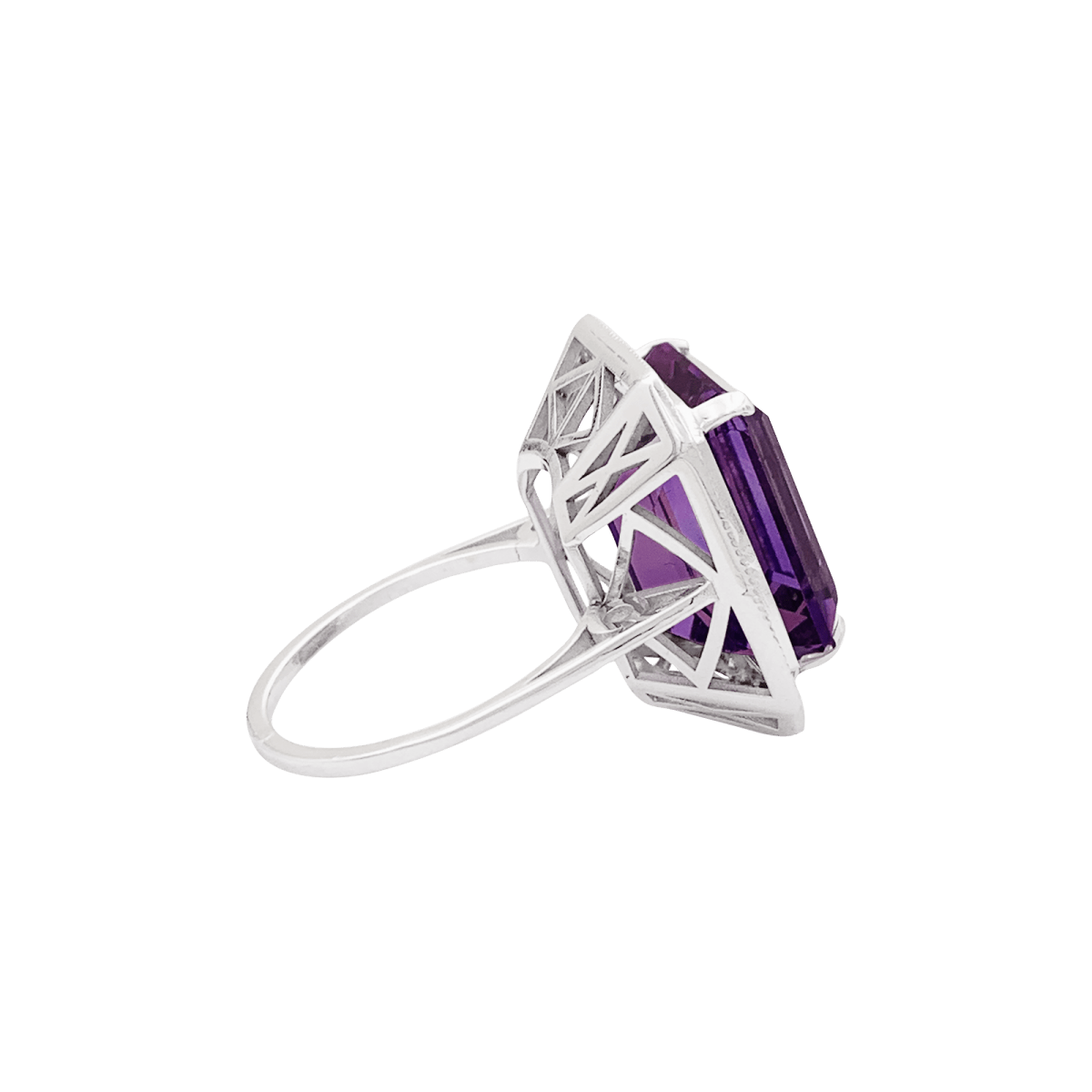 Bague or blanc, diamants, améthyste. - Castafiore
