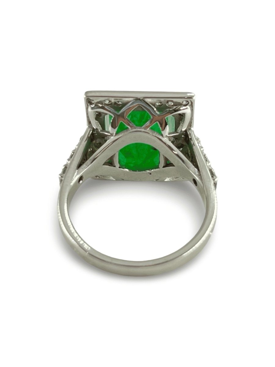Bague or blanc emeraude 6 ct et diamants - Castafiore