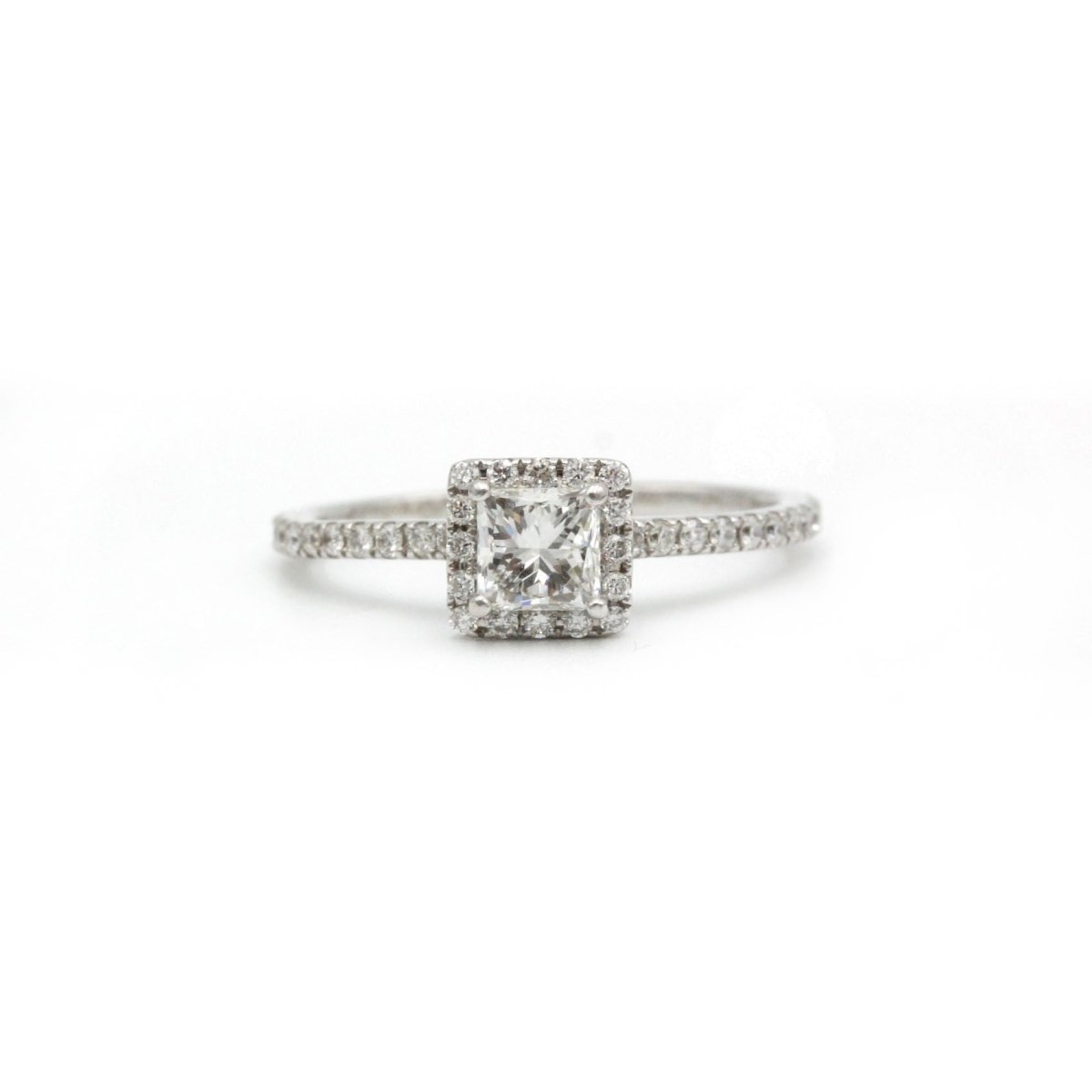 Bague - Or blanc et diamants - Castafiore